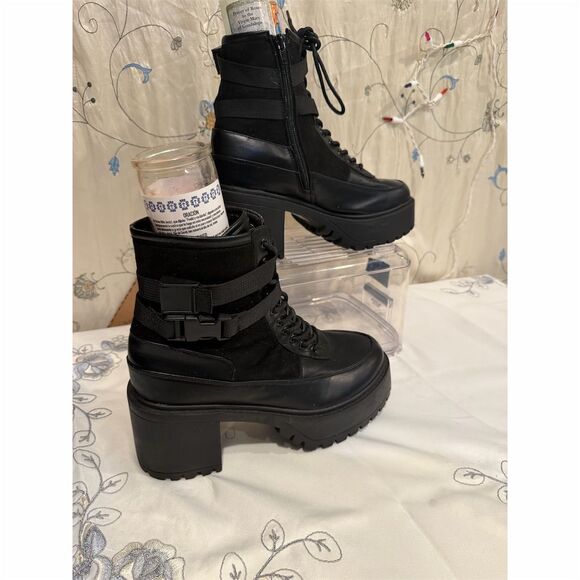 French connection  Women's Black Chunky Platform Boots Size 9 Lace & Buckle - Picture 2 of 12